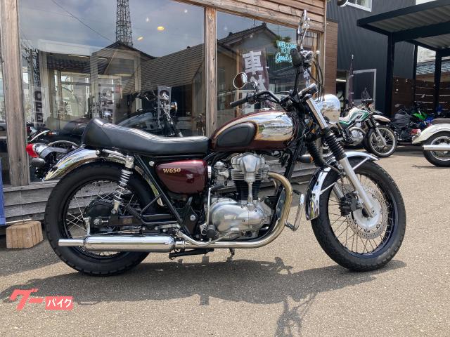 カワサキ W650 クロームバージョン カスタムシート エンジンガード