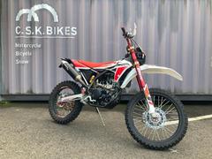 ＦＡＮＴＩＣ　ＸＥＦ２５０　ＴＲＡＩＬ　試乗車あり