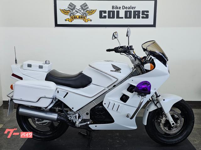ＶＦＲ７５０Ｆパトロール仕様　シングルシート化　サイドケース、バインダ付きアッパーケース　点検整備付き　車検２年取得
