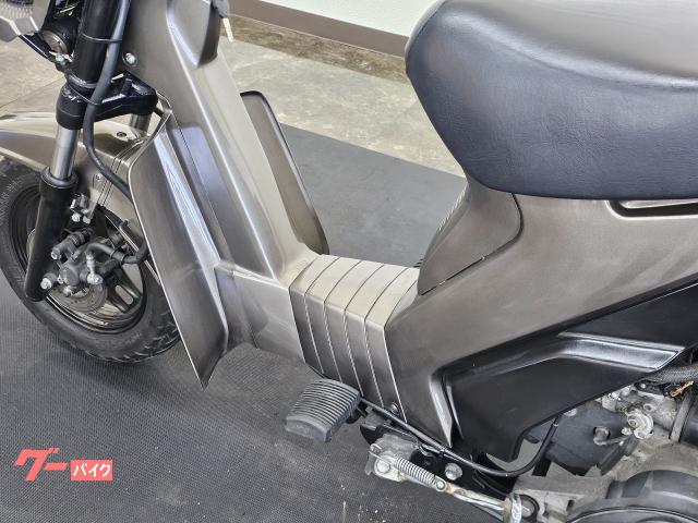 スズキ スーパーモレ アドレスV125エンジン換装 フロントディスク