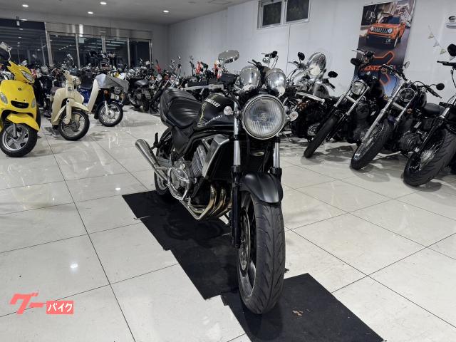 ＢＡＬＩＵＳ　ＺＲ２５０Ａ　４ストロークエンジン　キャブレター　社外マフラー　タックロールシート　エンジンガード