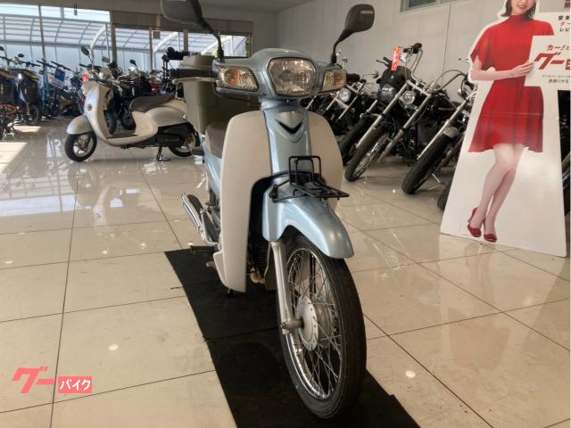 スーパーカブ５０　ＡＡ０４　ＡＡ０４Ｅ　４ストロークエンジン　フューエルインジェクション　フロントキャリア　サイドスタンド