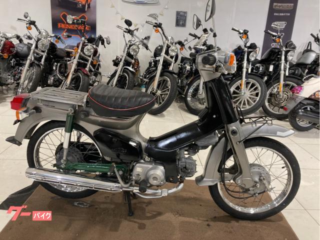 スーパーカブ９０カスタム　ＨＡ０２　ＨＡ０２Ｅ　４ストロークエンジン　キャブレター　フロントキャリア　ハーフフレームカバー