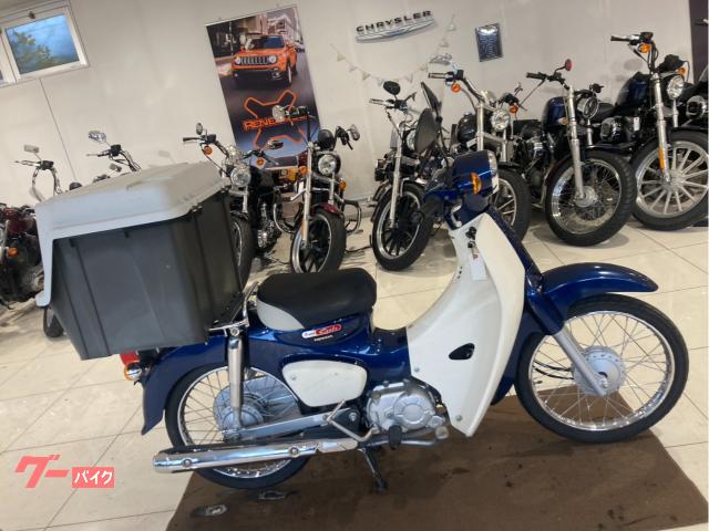 スーパーカブ５０　ＡＡ０９　４ストロークエンジン　フューエルインジェクション　サイドスタンド　リアキャリア　リアボックス