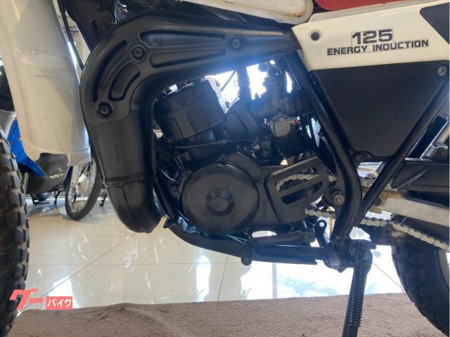ヤマハ DT125 17F 2ストロークエンジン キャブレター