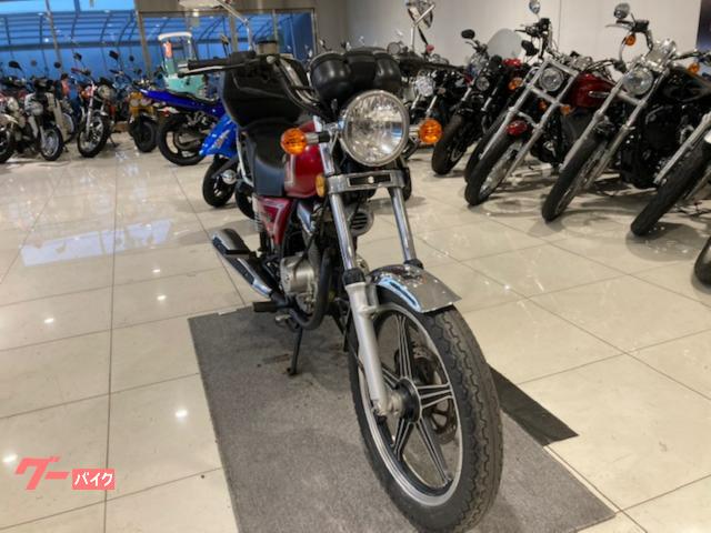 NO.5122　ＧＮ１２５ー２F　空冷４サイクル単気筒　ギヤポジションインジケーター　リヤキャリア付き　ブラック　☆彡 スズキ GN125H リアボックス キャブ車 空冷SOHC124cc単