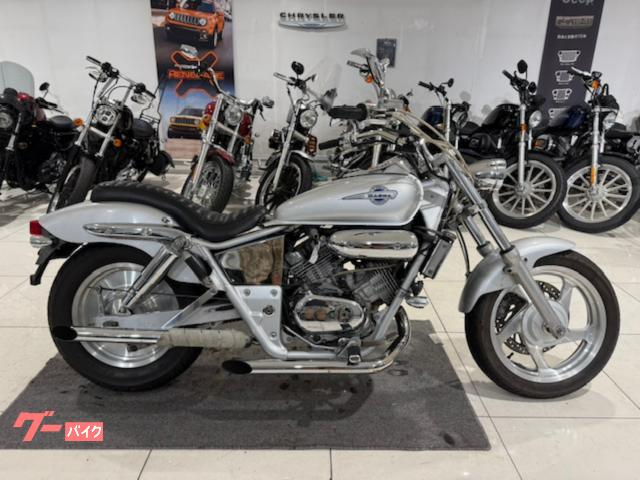 Ｖ−ＴＷＩＮ　ＭＡＧＮＡ　ＨＯＮＤＡ　Ｖツインマグナ２５０　ＭＣ２９　ＭＣ１５Ｅ　４スト　キャブ　社外マフラー　社外ライト