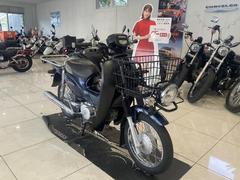 ホンダ　スーパーカブ５０プロ　ＡＡ０４　ＡＡ０４Ｅ　４ストロークエンジン　フューエルインジェクション　前カゴ　サイドスタンド　リヤキャリア