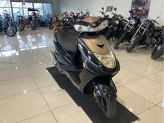 ヤマハ　シグナスＺ　ＺＹ１５１ＱＭＩ−４　４ストロークエンジン　キャブレター　社外マフラー　タンデムバー