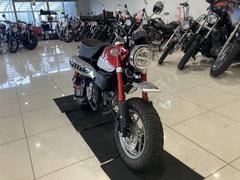 ホンダ　モンキー１２５　ＪＢ０２　ＪＢ０２Ｅ　４ストロークエンジン　フューエルインジェクション　カスタムレバー　前後ディスクブレーキ