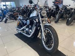 ＨＡＲＬＥＹ−ＤＡＶＩＤＳＯＮ　ＸＬ１２００Ｌ　ＣＸ３　４ストロークエンジン　フューエルインジェクション　モーターステージスラッシュカットマフラー