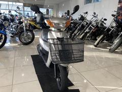 ヤマハ　ＪＯＧ　ＳＡ５５Ｊ　４ストロークエンジン　フューエルインジェクション　リアボックス　フロントスクリーン　前カゴ
