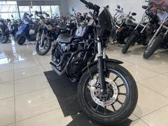 ＨＡＲＬＥＹ−ＤＡＶＩＤＳＯＮ　ＸＬ１２００Ｒ　４ストロークエンジン　フューエルインジェクション　ＶＡＮＣＥ＆ＨＩＮＥＳマフラー　カスタムウィンカー　ビキニカウル