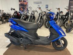 スズキ　アドレスＶ１２５Ｓ　ＣＦ４ＭＡ　Ｆ４６８　４ストロークエンジン　フューエルインジェクション　リアウィング　サイドスタンド