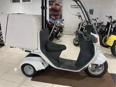 ホンダ　ジャイロキャノピー　ＴＡ０３　４ストロークエンジン　フューエルインジェクション　リアボックス