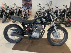ホンダ　ＦＴＲ２２３　ＭＣ３４　４ストロークエンジン　キャブレター　社外エアクリーナー　フロントフェンダー　テールランプ