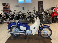 ホンダ　スーパーカブ５０プロ　ＡＡ０７　ＡＡ０４　４ストロークエンジン　フューエルインジェクション　フロントカゴ　サイドスタンド