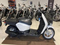ホンダ　ベンリィ１１０プロ　ＪＡ０９　ＪＡ０９Ｅ　４ストロークエンジン　フューエルインジェクション　フロントカゴ　グリップヒーター