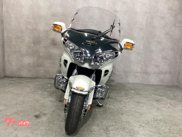 ホンダ ゴールドウイング ＧＬ１８００・ＥＴＣ装備・ＳＣ４７・ＡＢＳ・ＦＩ・クルーズコントロール・ＧＯＬＤＷＩＮＧ｜ＳＥＥＤ  ｍｏｔｏｒｃｙｃｌｅ｜新車・中古バイクなら【グーバイク】