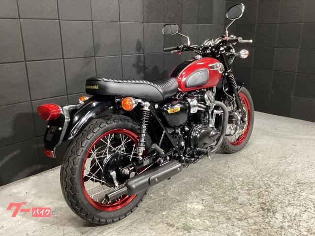 カワサキ W800 スペシャルエディション・エンジンガード装備