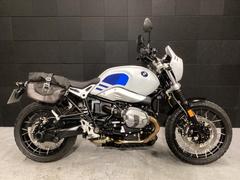 ＢＭＷ　Ｒ　ｎｉｎｅＴ　アーバン　Ｇ／Ｓ　純正ＯＰオーリンズ製ステダン・ＥＴＣ２．０・ＡＢＳ・サイドバッグ装備