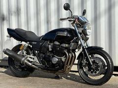 ヤマハ　ＸＪＲ４００　低走行　純正カラー　ブラック　社外マフラー