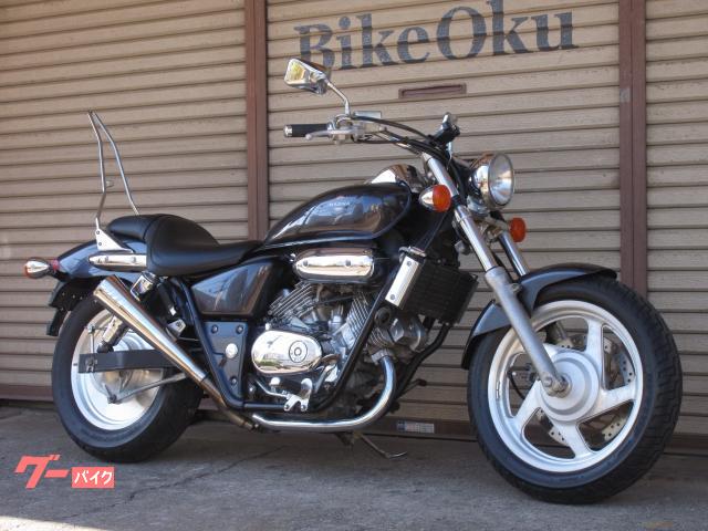 Ｖ−ＴＷＩＮ　ＭＡＧＮＡ　ＭＣ２９　１９９４年モデル　自賠責保険１２ヶ月付き　スーパートラップマフラー　シーシーバー