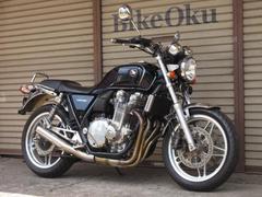 ホンダ　ＣＢ１１００　ＳＣ６５　２０１１年モデル　ＡＢＳ　社外マフラーＪＭＣＡ　グラブバー　車検Ｒ８年４月まで