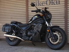 ホンダ　レブル２５０　ＭＣ４９　自賠責保険１２ヶ月付き　２０１９年モデル　ワイバンマフラーＪＭＣＡ　社外カウル　サドルバック