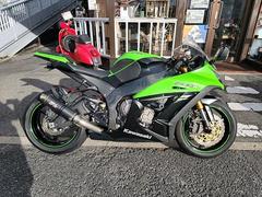 カワサキ　Ｎｉｎｊａ　ＺＸ−１０Ｒ　ワンオーナー車