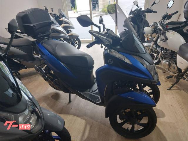 トリシティ１５５ＡＢＳ／当社オリジナル純国産ワイドスペーサー装着／自動車免許仕様／社外マフラー／リアボックス／ハンドガード