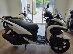 ヤマハ　トリシティ１５５ＡＢＳ／普通自動車免許仕様／自社製純国産ワイドスペーサー装着／リアステー／社外ミラー
