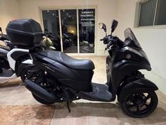 ヤマハ　トリシティ１５５ＡＢＳ／自動車免許仕様／自社開発純国産オリジナルワイドスペーサー装置／ワンキータイプＹＡＭＡＨＡ純正リアボックス