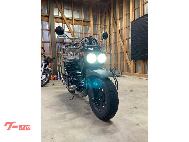 HONDA・ズーマー・カスタム車両・ホワイト・全国陸送可能