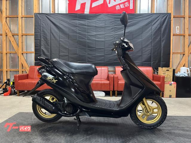 スーパーＤｉｏ　ＺＸ　外装カスタム　ゴールドエンブレム　２スト　７．２馬力　パワーフィルター　フロントタイヤ新品　ＡＦ２７