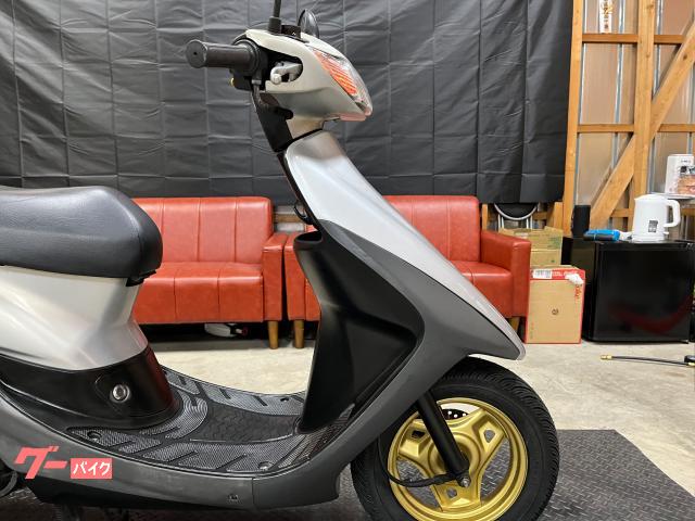 ホンダ ライブDio ZX外装カスタム 2スト バッテリー新品 前後