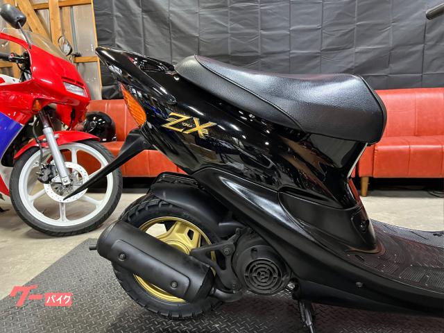 ホンダ ライブDio ZX外装カスタム カウル新品 ヘッドライト新品