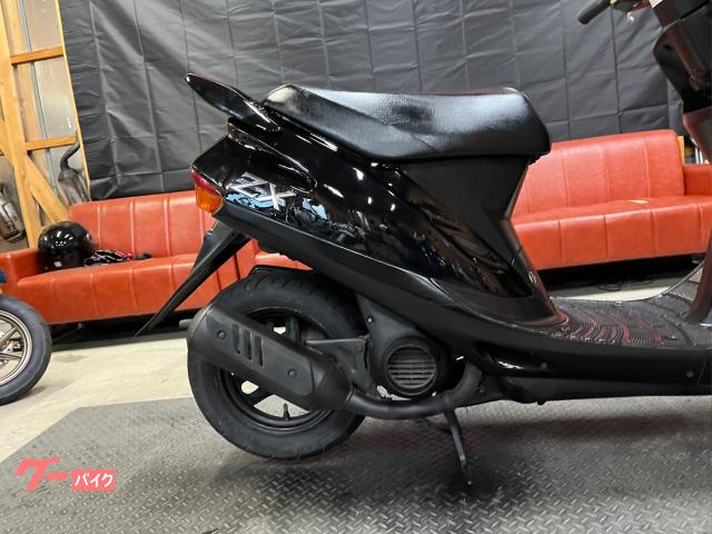 ホンダ スーパーDio ZX外装カスタム カウル新品 バッテリー新品