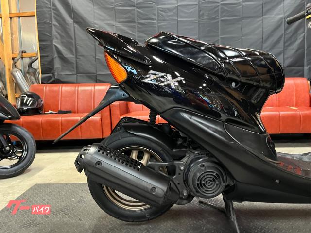 ホンダ ライブDio ZX外装 2スト カウル新品 ヘッドライト新品