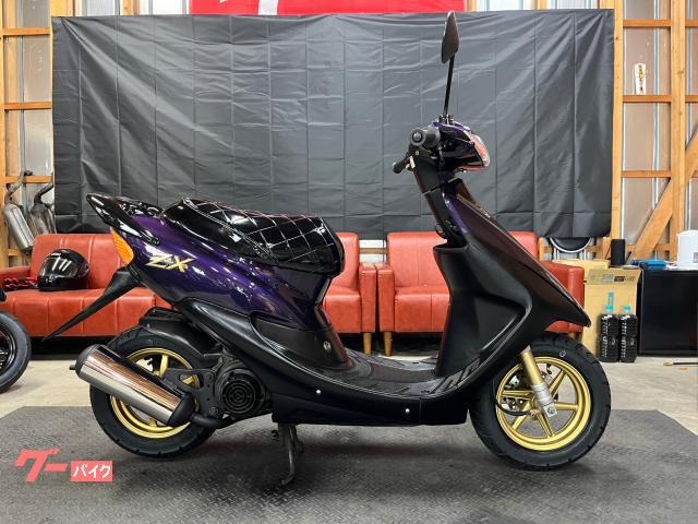ライブＤｉｏ　ＺＸ　リミッターカット済み　キタコ１２０ｋｍ／ｈメーター　カウル新品　ヘッドライト新品　新品エナメル　前後タイヤ新品