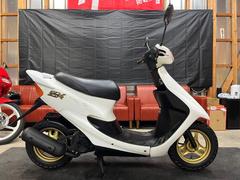 ホンダ　ライブＤｉｏ　ＺＸ外装カスタム　２スト　前後タイヤ新品　フロントフォーク新品　バッテリー新品ＡＦ３４