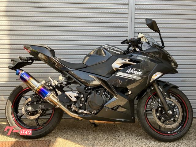 Ｎｉｎｊａ　２５０　ＥＸ２５０Ｐ　２０２１年式　ビームスマフラー　マルチバー　スマホホルダ