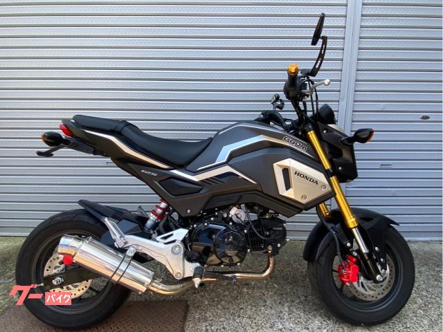 グロム　２０２０年式　ＪＣ７５　インジェクション　ビームスマフラー　社外ミラー　社外バーエンド　フェンダーレス
