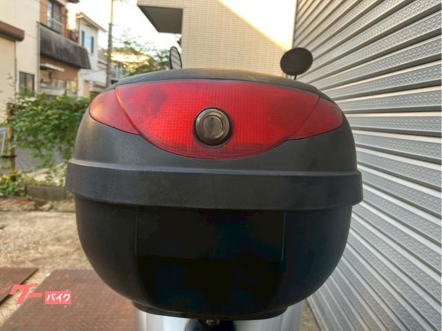 ホンダ トゥデイ AF67 シルバー リアボックス付き ホンダ トゥデイ AF67 2007年式 リアボックス