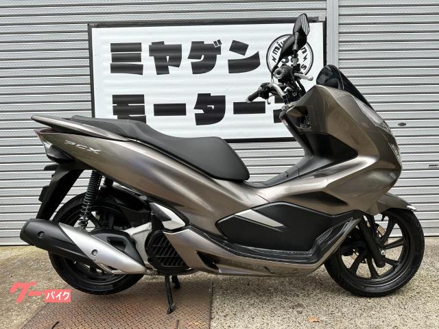 ＰＣＸ　ＪＦ８１　２０１８年式　純正キー２本　フルノーマル　オーナーズマニュアル有　インジェクション　ブラウンメタリック
