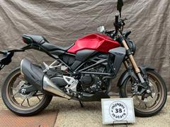 ホンダ　ＣＢ２５０Ｒ　ＡＢＳ　２０１９年式　ＭＣ５２　エンジンガード　スマホホルダ　レッド