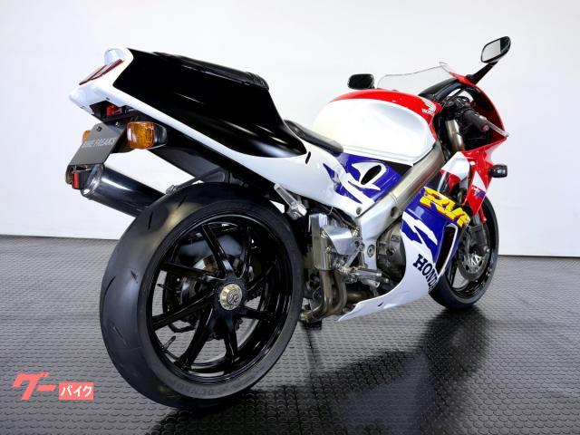 ホンダ RVF400 前期モデル 後期カラー｜バイクフリークス｜新車