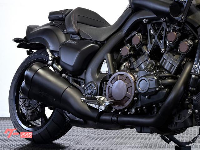ヤマハ VMAX 1700 RP22J 生産終了モデル マットブラック