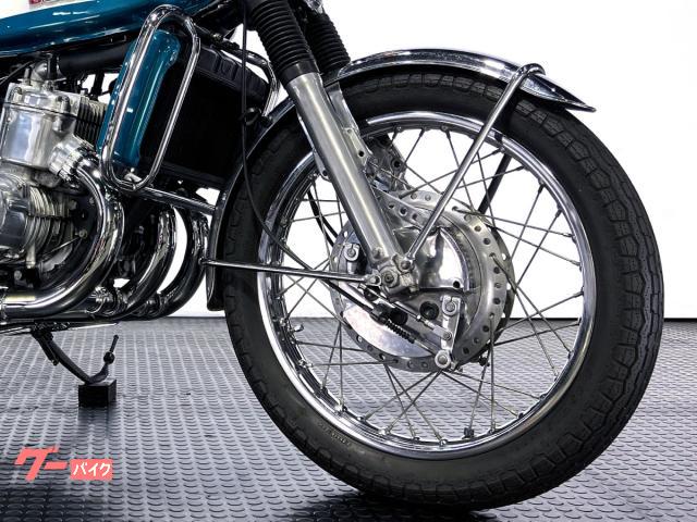 スズキ GT750 J／初期型 1971輸出モデル 当店フルレストア車