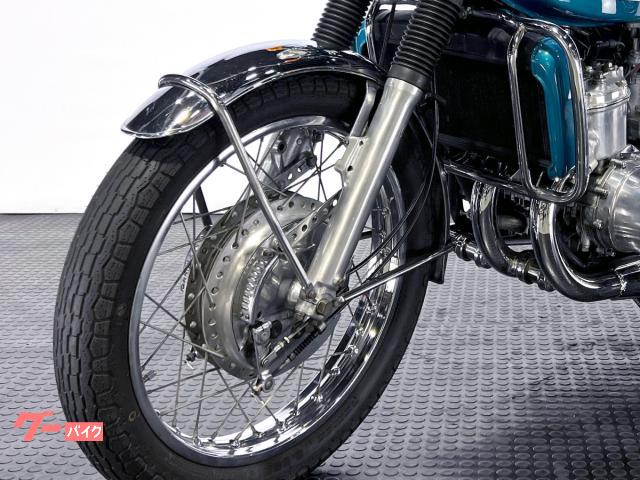 スズキ GT750 J／初期型 1971輸出モデル 当店フルレストア車